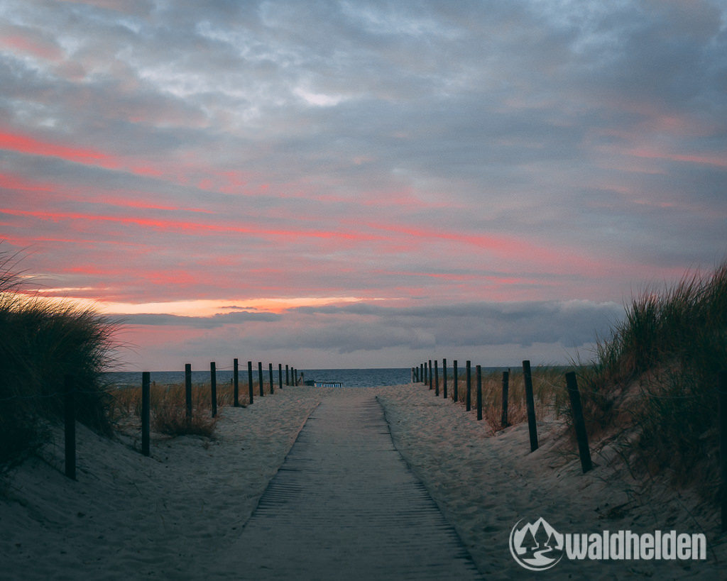 Warnemuende Wandern Wellness Sonnenuntergang am Strand